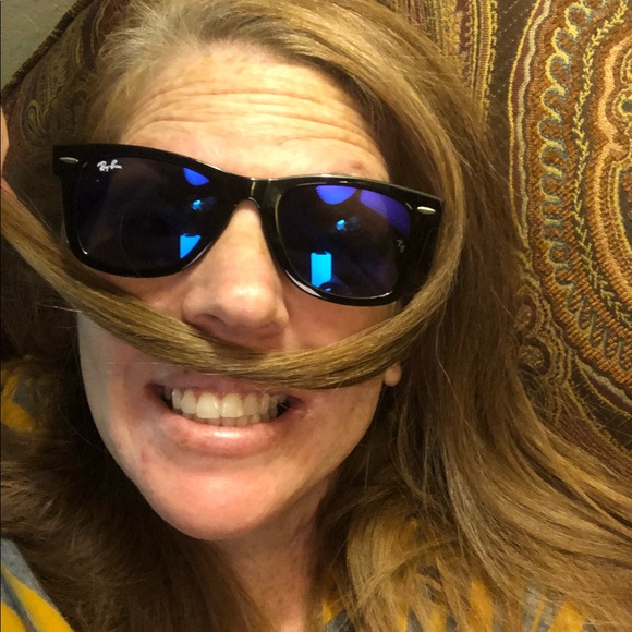 Meet your Posher, Jessica - Picture 8 of 8